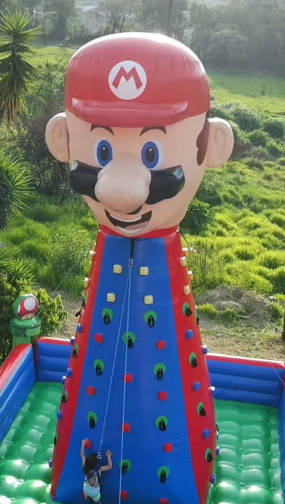 Escalada Inflável – Mario Bros 🍄⭐