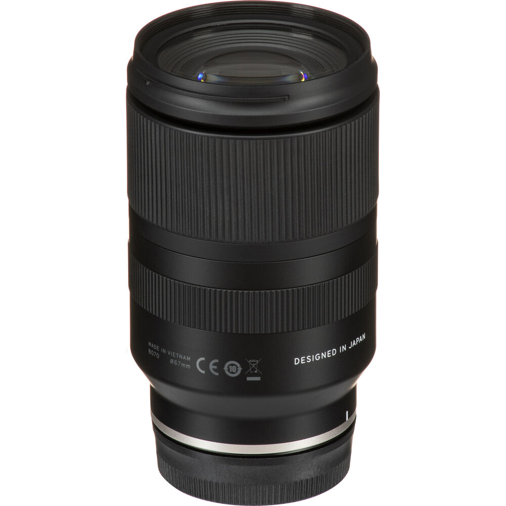 Lente Tamron 17-70mm f/2.8 Di III-A VC RXD Lens para Canon RF 04