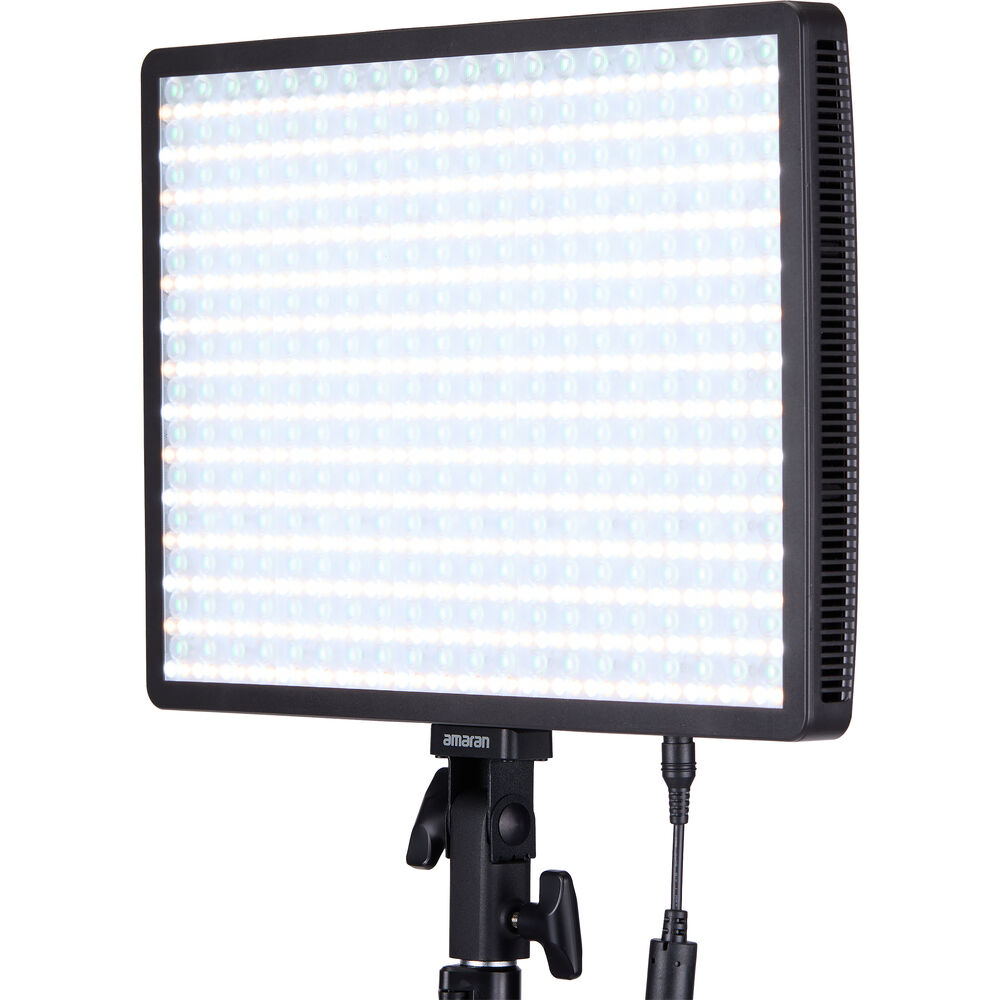 Painel de LED Amaran Pano 120c RGBWW com Fonte, Softbox e Grid 06