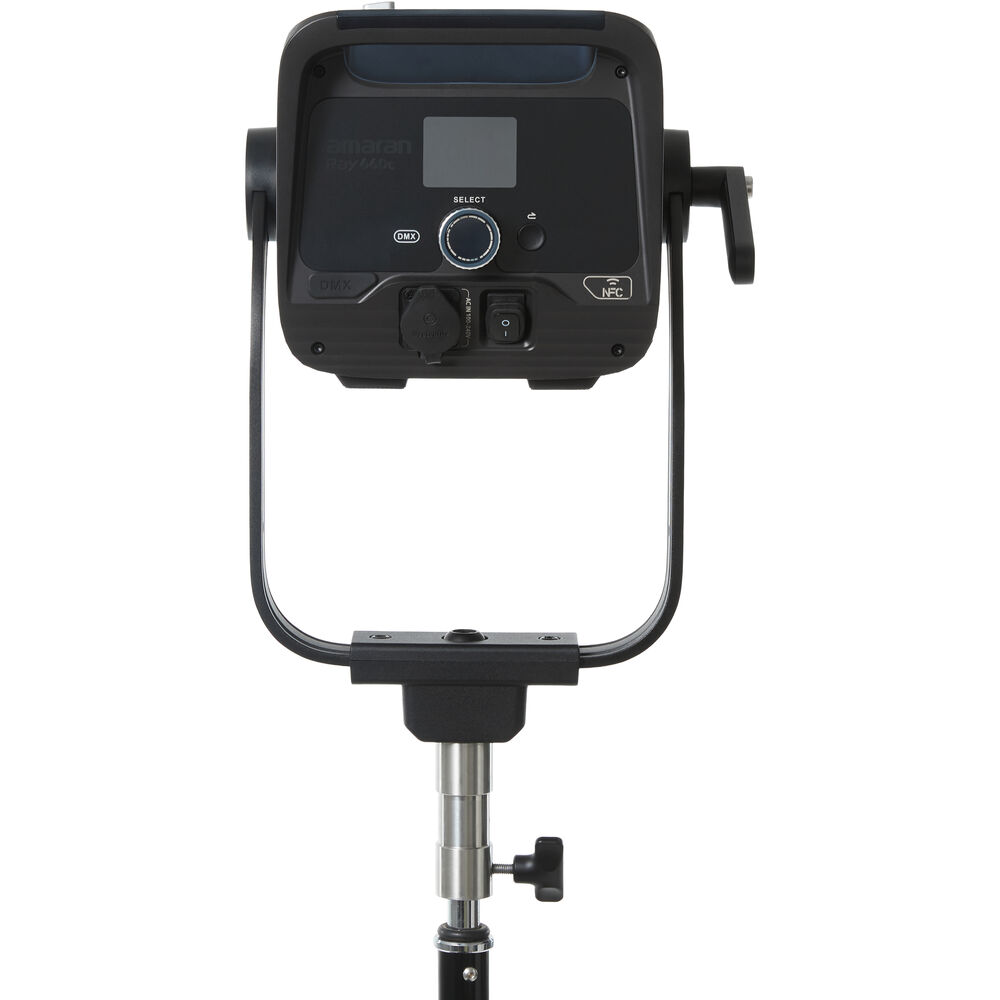 Kit LED Monolight Amaran Ray 660c RGB com Refletor e Tripé 06