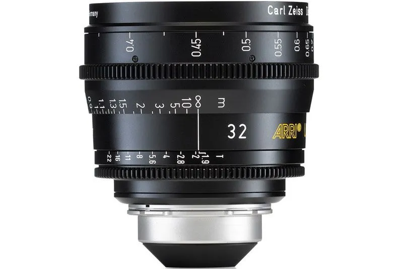 Lente ARRI Zeiss Ultra Prime 32mm T1.9 S35 Lens (PL-Mount) 02