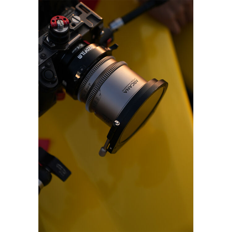 Lente Anamórfica 1.5x DZOFilm Arcana 32mm T2.1 FF (ARRI PL) 07