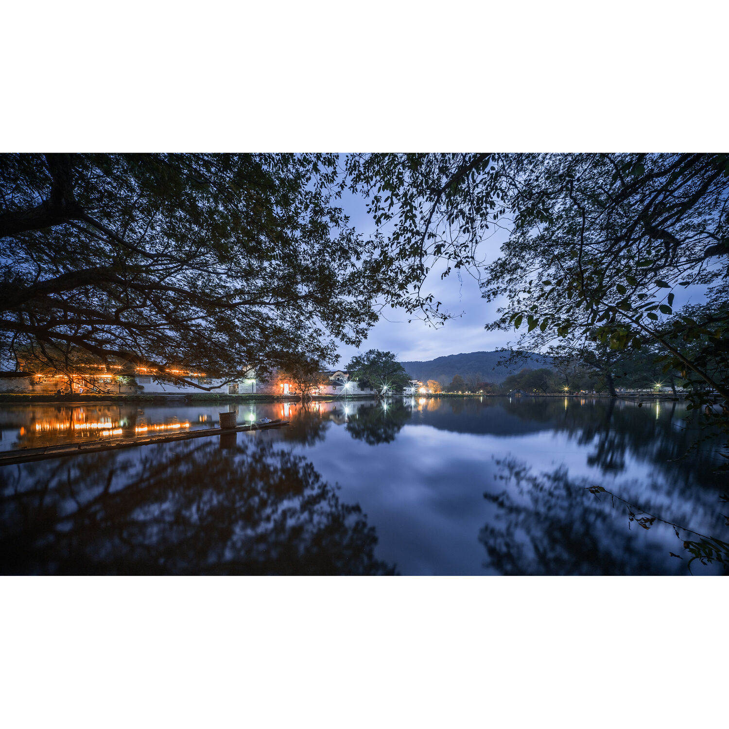 Lente Venus Optics Laowa 10mm f/2.8 Zero-D FF AF para Nikon Z-Mount Lens 26