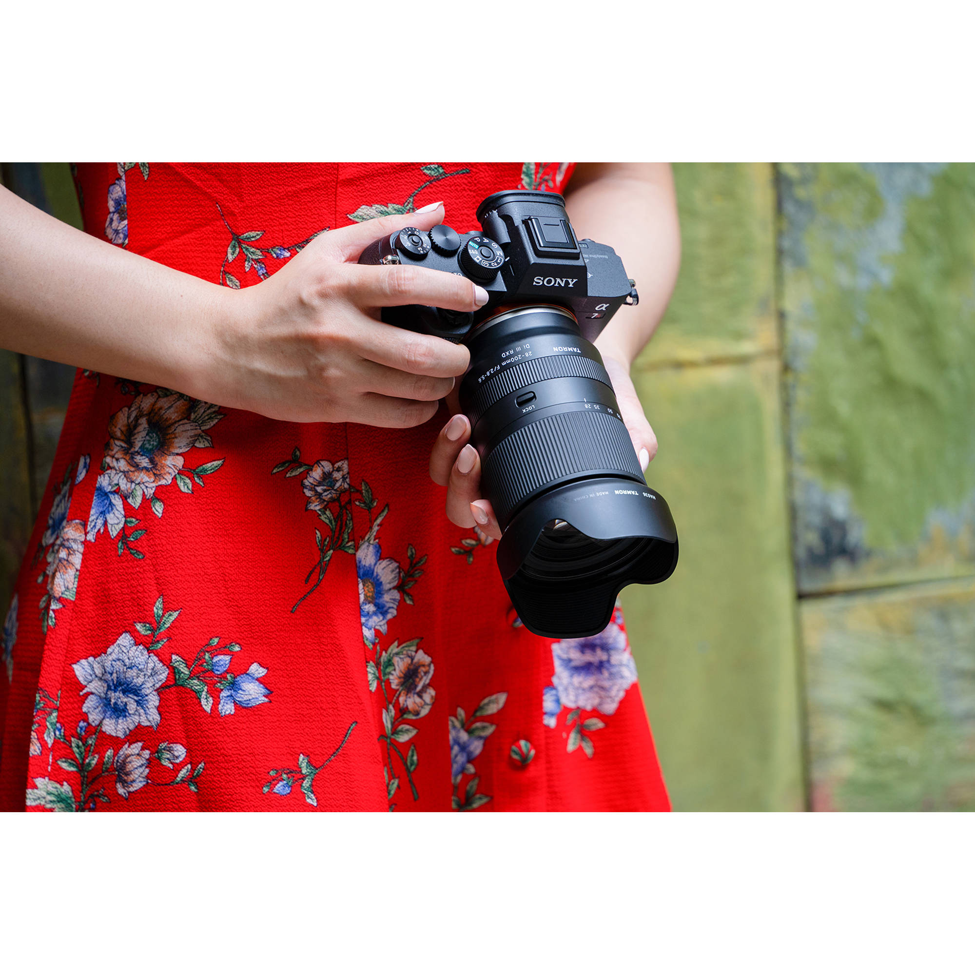 Lente Tamron 28-200mm f/2.8-5.6 Di III RXD Lens para Sony E-Mount 09