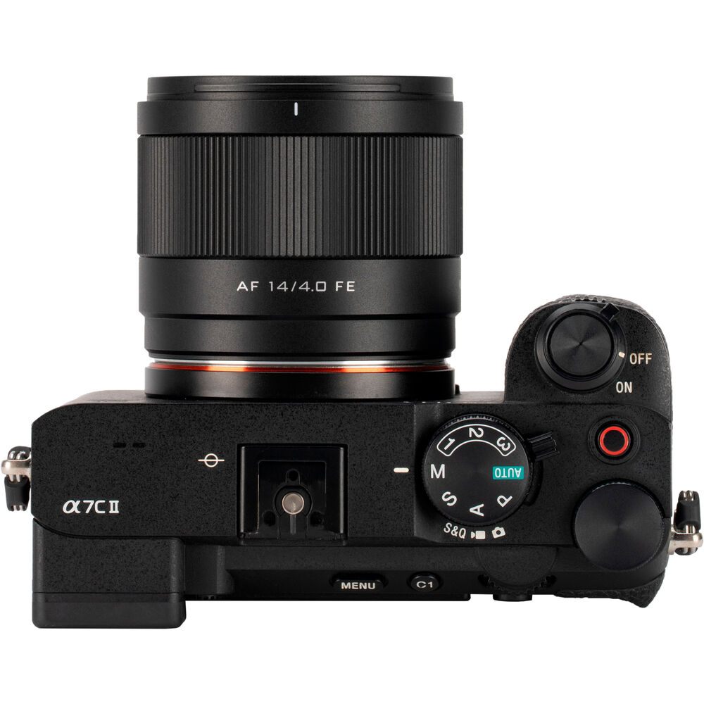 Lente Viltrox AF 14mm f/4 Air FE Lens para Sony E-Mount 11