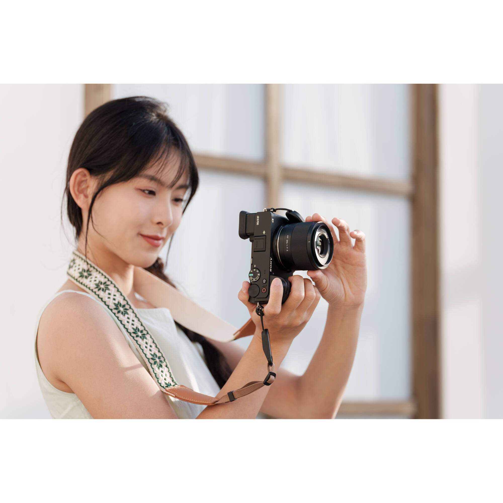 Lente Viltrox AF 35mm f/1.7 Air E Lens para Sony E-Mount 11