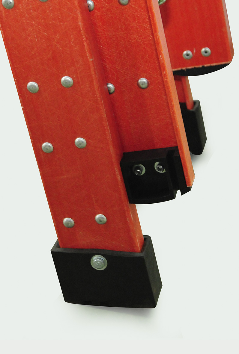 ESCADA EXPANSIVEL DE ALUMINIO/FIBRA  11,70M CÓD. 9305416