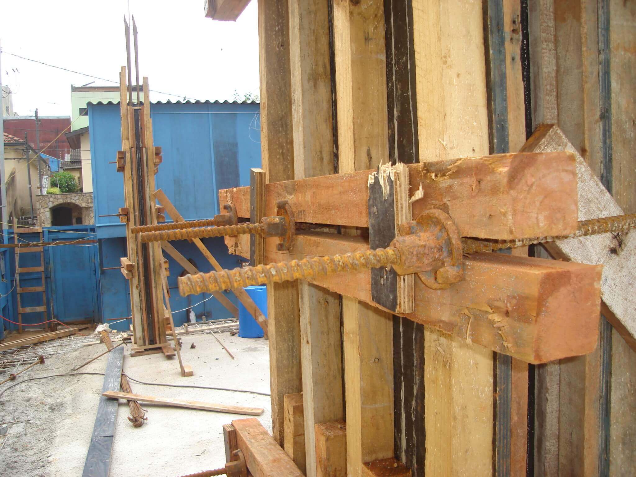 BARRA DE ANCORAGEM ACRT 5/8 X 800MM FLANGE 3/16 X 75 X 75 - COD-5665 (AGULHA)