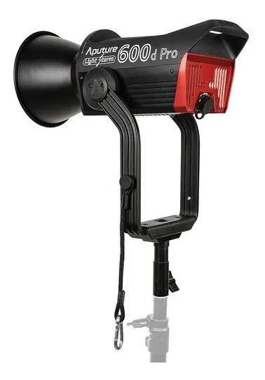 Iluminador de LED Aputure Amaran 600D Pro